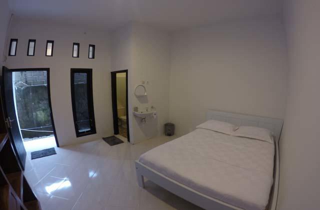 Thapae Gate Lodge Чиангмай Экстерьер фото